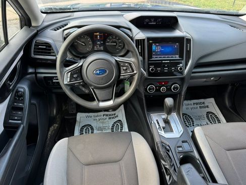 Used 2020 Subaru Crosstrek 2.0i AWD/4WD image 32