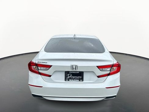 Used 2018 Honda Accord LX image 4