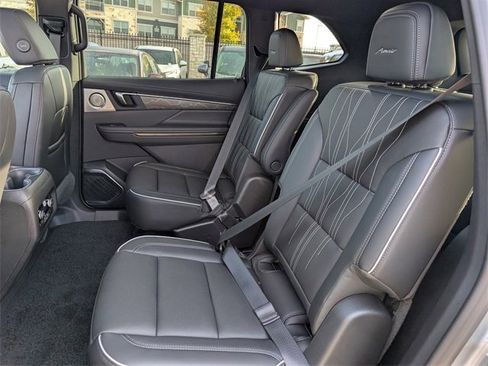 New 2026 Buick Enclave Avenir w/ Super Cruise Package image 21