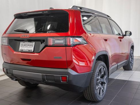 New 2026 Jeep Cherokee Overland image 4