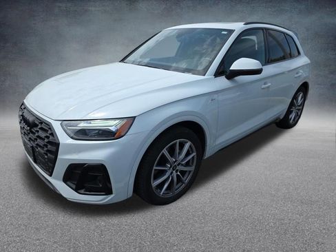 Used 2023 Audi Q5 e Premium Plus w/ Premium Plus Package AWD/4WD image 1