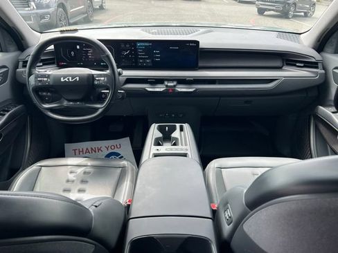 Certified 2024 Kia EV9 Wind AWD/4WD image 12