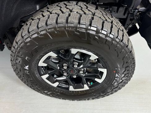 New 2026 Jeep Gladiator Rubicon AWD/4WD image 10