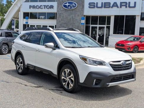 Used 2021 Subaru Outback Touring XT AWD/4WD image 1