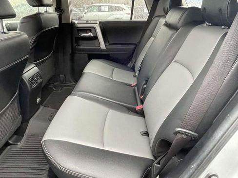 Used 2022 Toyota 4Runner SR5 Premium image 11