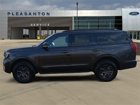 New 2025 Ford Expedition Tremor image 2