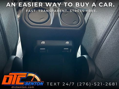Used 2025 Jeep Wrangler Unlimited Sport AWD/4WD image 28