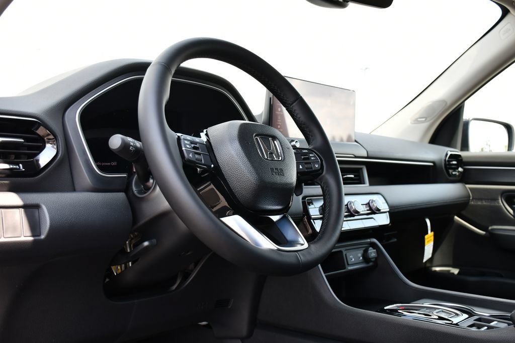 New 2026 Honda Pilot Touring image 13