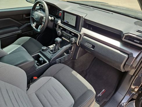 Certified 2025 Toyota 4Runner TRD Off-Road AWD/4WD image 16