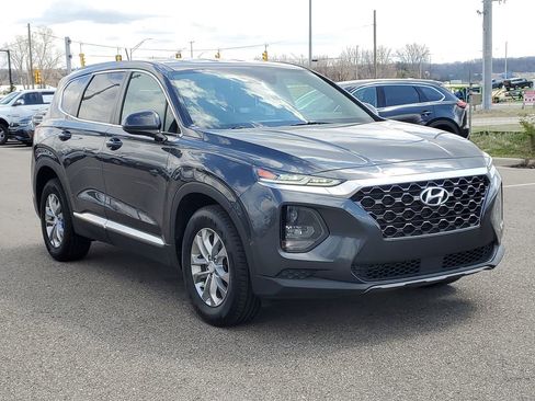 Used 2020 Hyundai Santa Fe SE AWD/4WD image 4