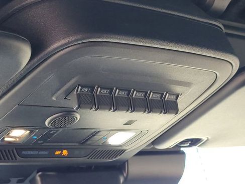 New 2026 Ford Bronco Badlands image 10