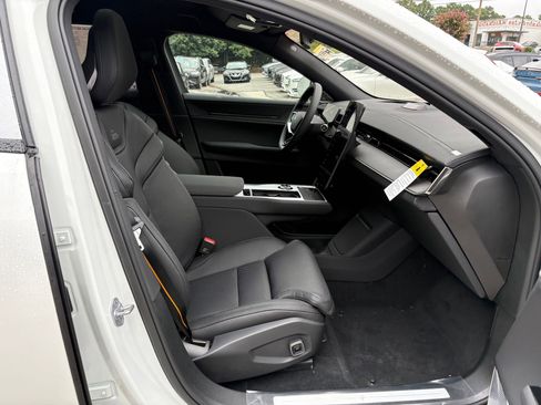 New 2025 Polestar Polestar 3 image 27