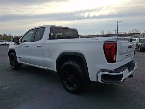 Used 2022 GMC Sierra 1500 Elevation w/ Driver Alert Package I image 7