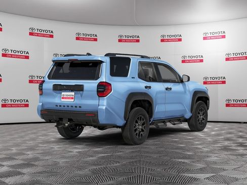 New 2026 Toyota 4Runner SR5 AWD/4WD image 2