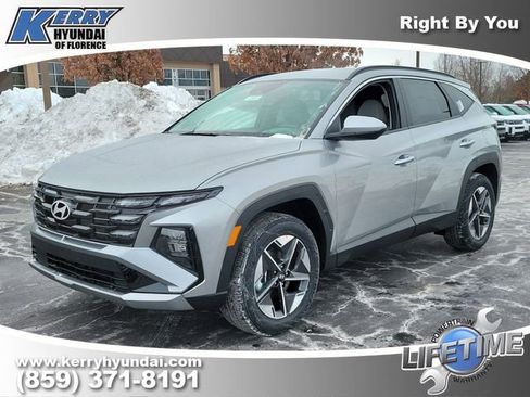 New 2026 Hyundai Tucson SEL image 2