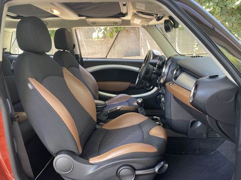 Used 2012 MINI Cooper Hardtop FWD image 5