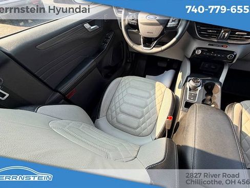Used 2023 Ford Escape Platinum w/ Premium Technology Package AWD/4WD image 12