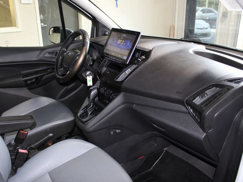 Used 2018 Ford Transit Connect XL FWD image 21