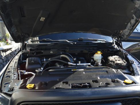 Used 2015 RAM 1500 Rebel w/ Luxury Group image 38