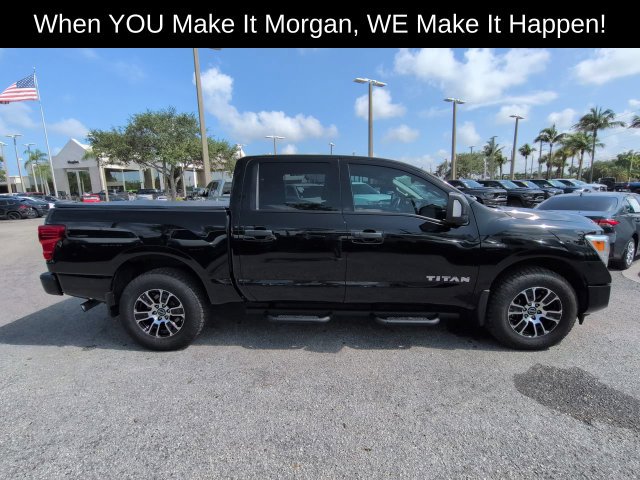 Used 2023 Nissan Titan SV w/ SV Convenience Package AWD/4WD image 6