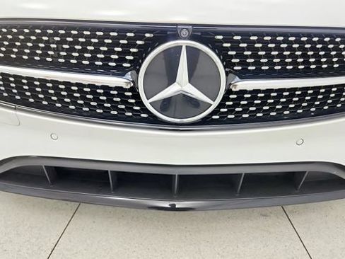Used 2023 Mercedes-Benz E 350 Sedan w/ Premium Package image 23
