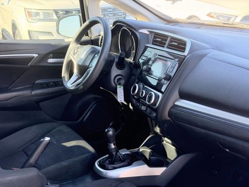 Used 2019 Honda Fit LX image 30