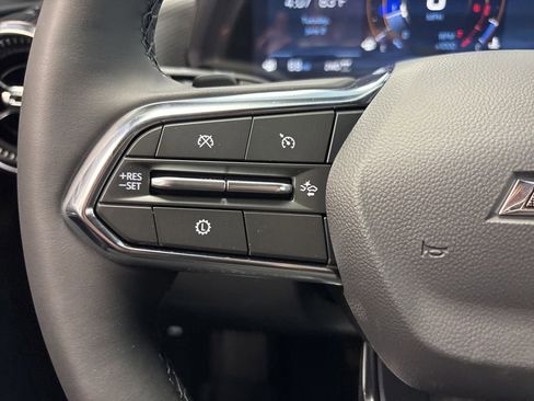 New 2026 Chevrolet Equinox LT w/ Midnight Edition AWD/4WD image 35