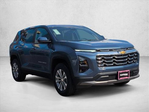 New 2026 Chevrolet Equinox LT w/ Safety and Technology Package FWD image 7