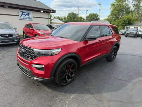 Used 2021 Ford Explorer ST w/ Equipment Group 401A AWD/4WD image 2