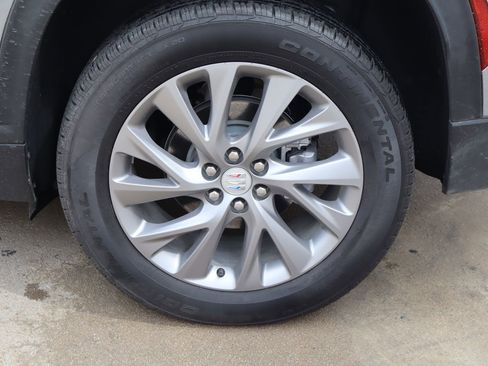 Used 2025 Buick Enclave Preferred FWD image 29