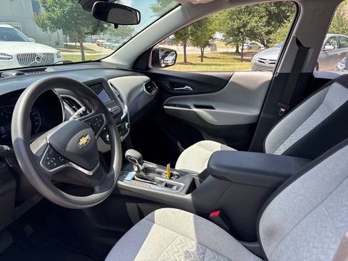 Used 2023 Chevrolet Equinox LS w/ LS Convenience Package FWD image 15