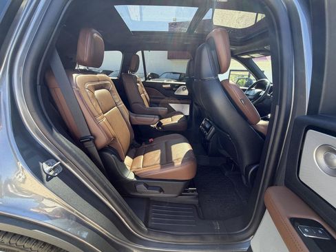 Used 2022 Lincoln Aviator Reserve w/ Equipment Group 201A AWD/4WD image 34