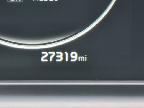 Used 2024 Kia Seltos EX image 32