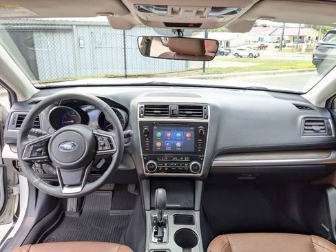 Used 2019 Subaru Outback 2.5i Touring w/ Popular Package #3A AWD/4WD image 14