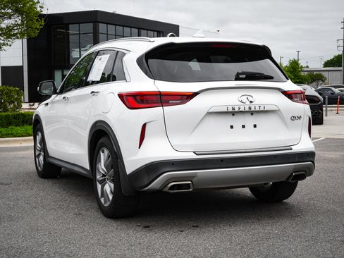Used 2021 INFINITI QX50 Essential w/ Cargo Package FWD image 8