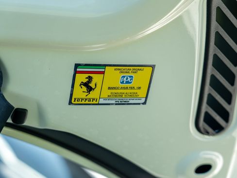 Used 2022 Ferrari F8 Tributo RWD image 30