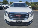 Used 2024 GMC Terrain SLT image 2