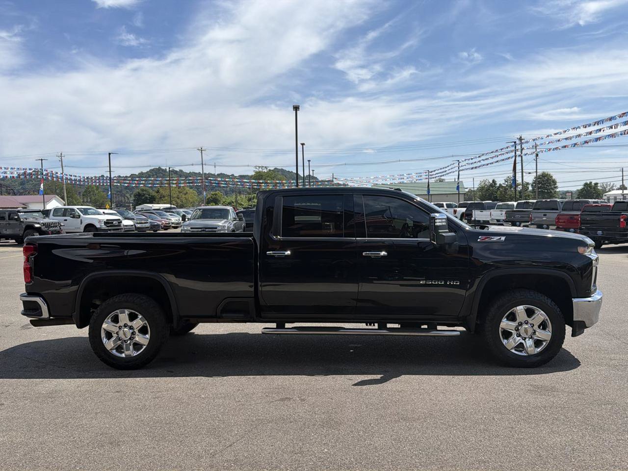 Used 2021 Chevrolet Silverado 2500 LTZ AWD/4WD image 25