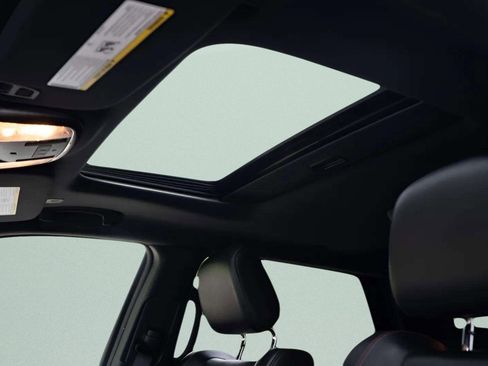 Used 2021 Dodge Durango R/T image 57