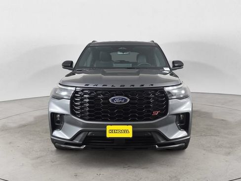 Used 2026 Ford Explorer ST AWD/4WD image 2