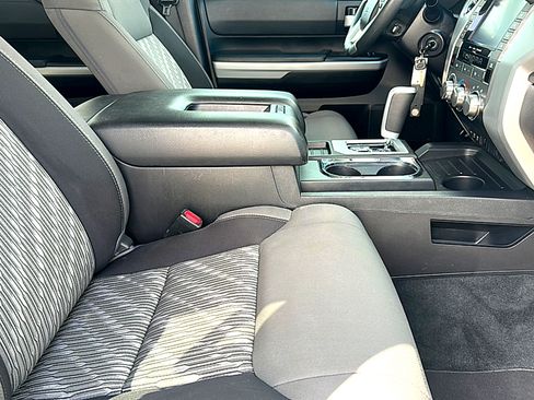 Used 2021 Toyota Tundra SR5 w/ SR5 Upgrade Package image 23