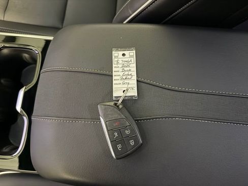 Used 2025 Buick Enclave Preferred w/ Power Package AWD/4WD image 26