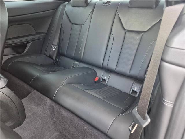 Used 2021 BMW M4 Coupe w/ Executive Package RWD image 17
