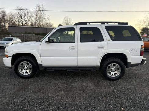 Used 2004 Chevrolet Tahoe Z71 w/ Z71 Preferred Equipment Group image 2