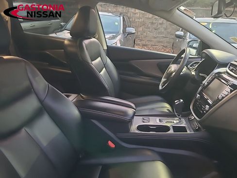 Used 2024 Nissan Murano SV w/ SV Midnight Edition Package image 51