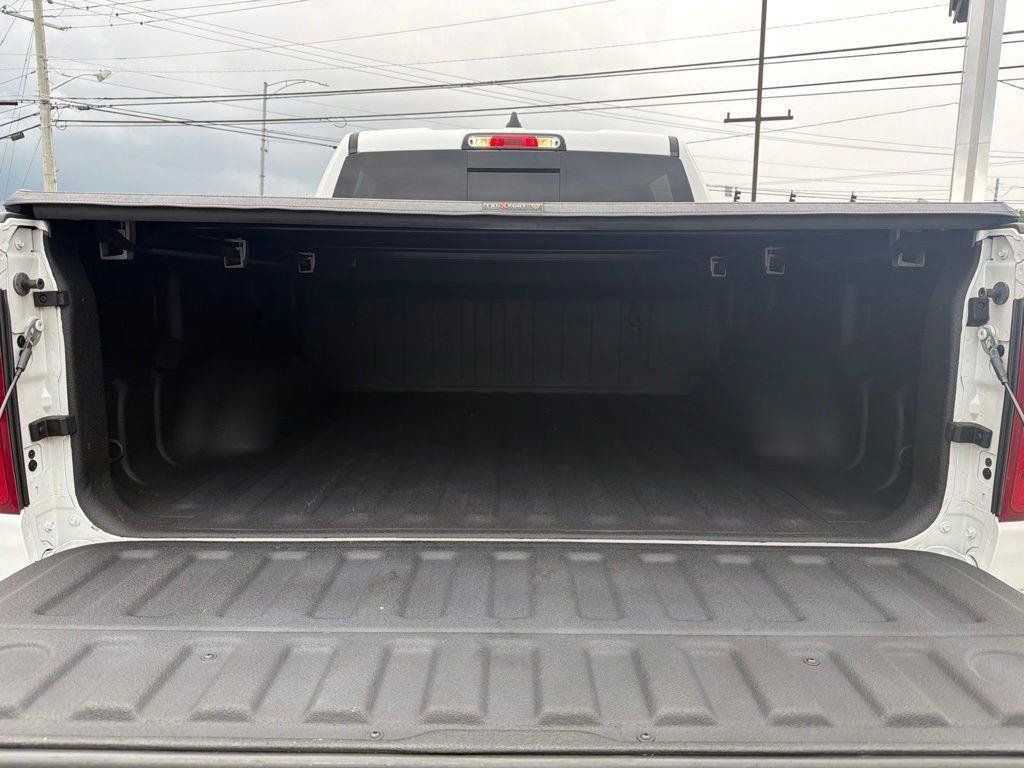 Used 2019 RAM 1500 Limited AWD/4WD image 9