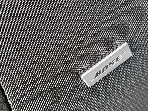 Used 2021 GMC Yukon Denali w/ Denali Premium Package image 29