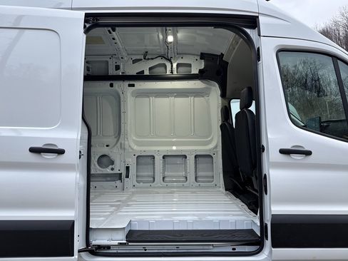 New 2026 Ford Transit 350 148 High Roof Extended image 9
