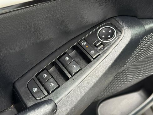 Used 2024 Kia Seltos S image 12