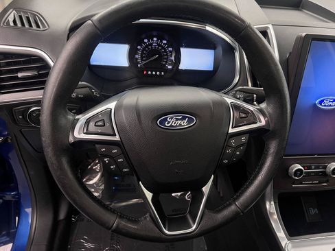 Used 2021 Ford Edge Titanium AWD/4WD image 6